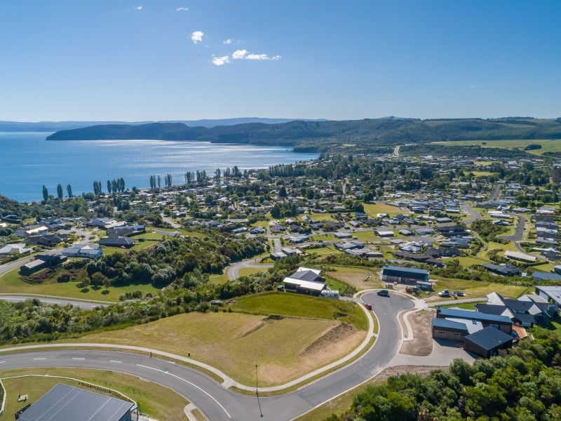 1 Harrier Lane, Kinloch, Taupo - Carousel 2