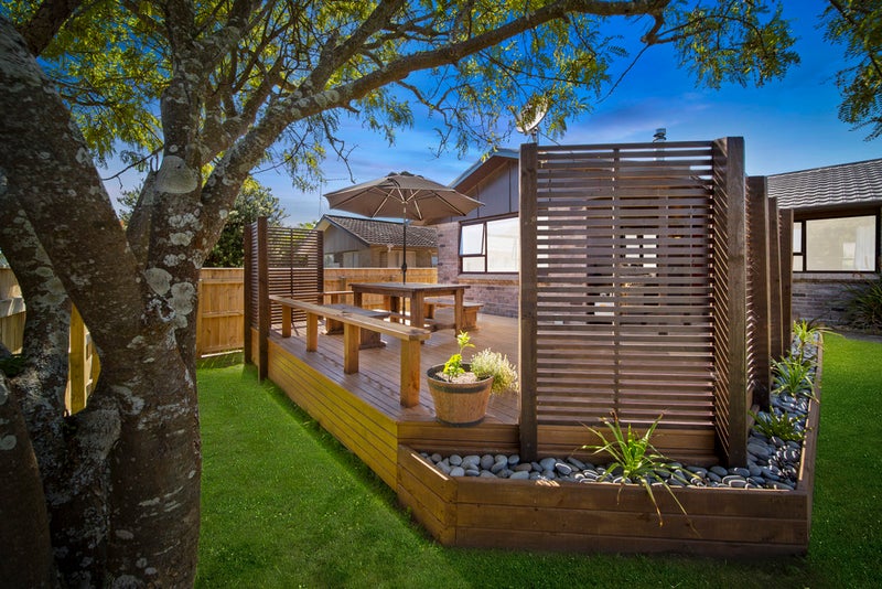 21 Warkworth Grove, Bell Block, New Plymouth - Carousel 1