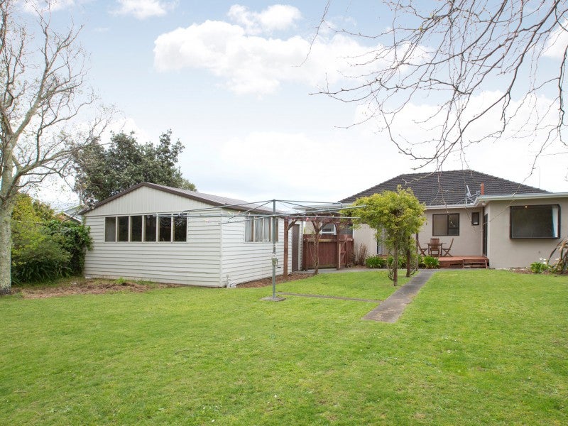 67 Brightwater Terrace, Terrace End, Palmerston North - Carousel 2