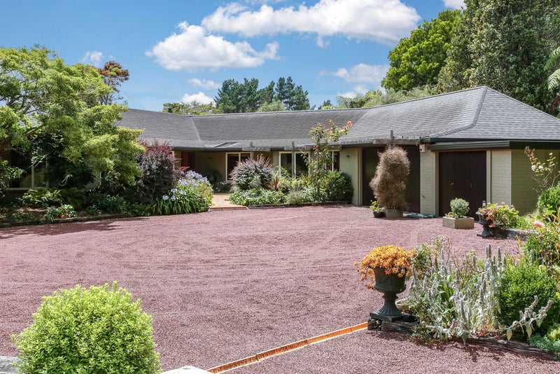 1583 Ponga Road, Papakura - Carousel 2