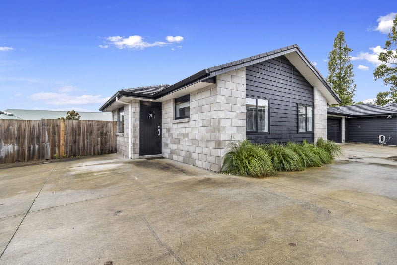 3/71 Storey Avenue, Forest Lake, Hamilton - Carousel 1