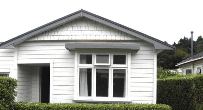 236 Kaikorai Valley Road, Bradford, Dunedin - Carousel 1