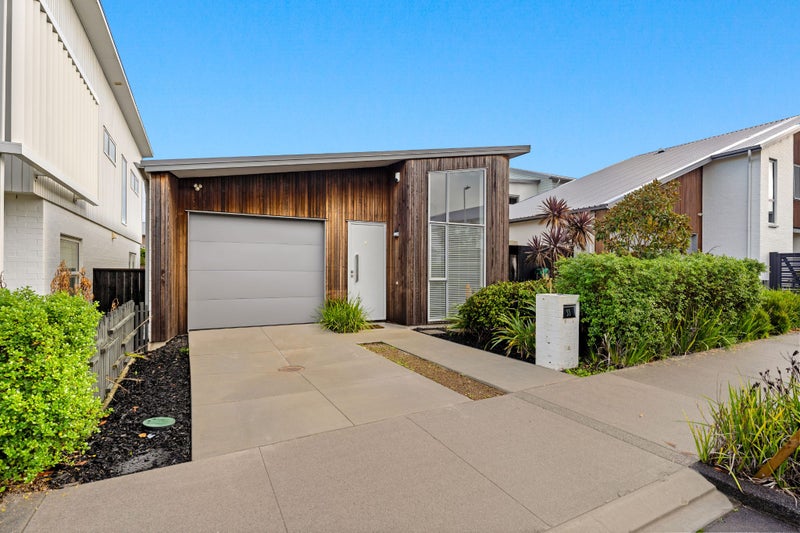 33 Kanuka Road, Hobsonville, Auckland - Carousel 1