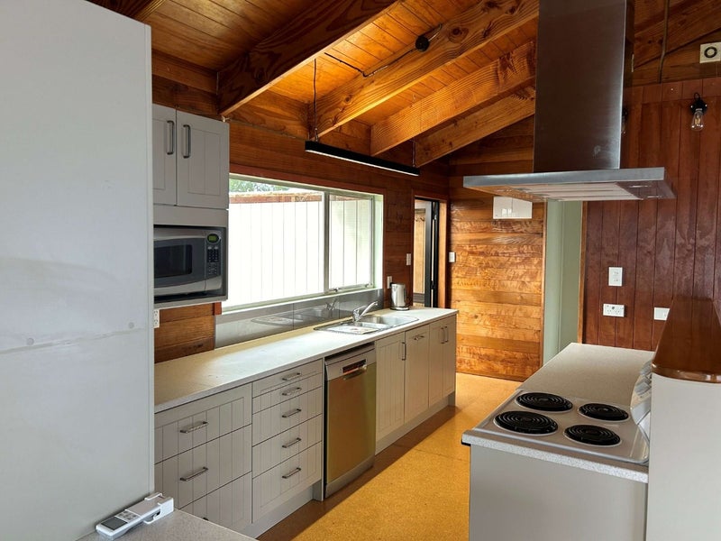 4B Gulliver Road, Te Puke - Carousel 2