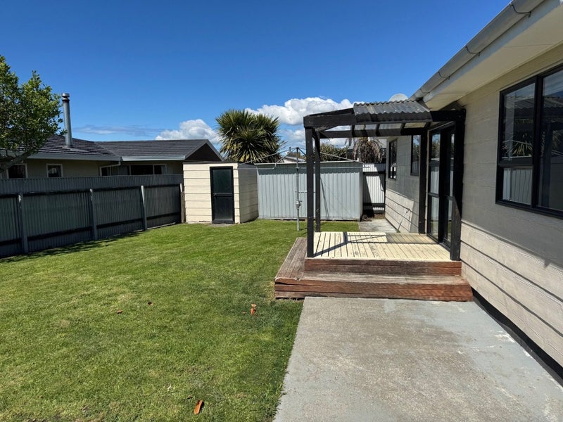 212B Davis Street, Saint Leonards, Hastings - Carousel 2