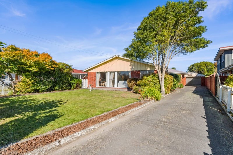 52 Mooray Avenue, Bishopdale, Christchurch - Carousel 1