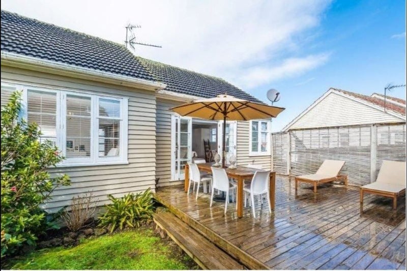 66 Paihia Road, One Tree Hill, Auckland - Carousel 1