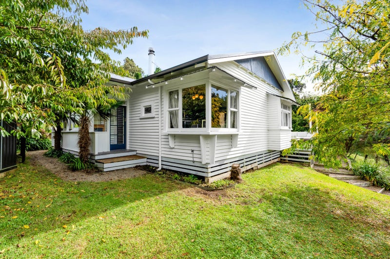 55C Bayly Road, Blagdon, New Plymouth - Carousel 1