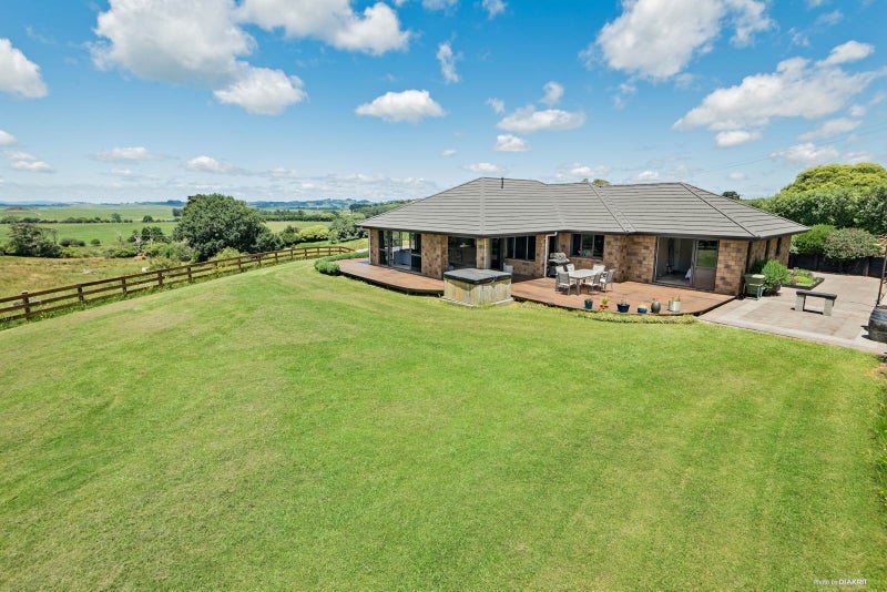 16 Pinnacle Hill Road, Pokeno - Carousel 2