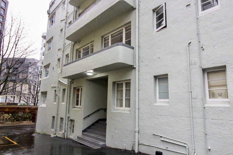 10/84A Boulcott ST, Wellington Central, Wellington - Carousel 9
