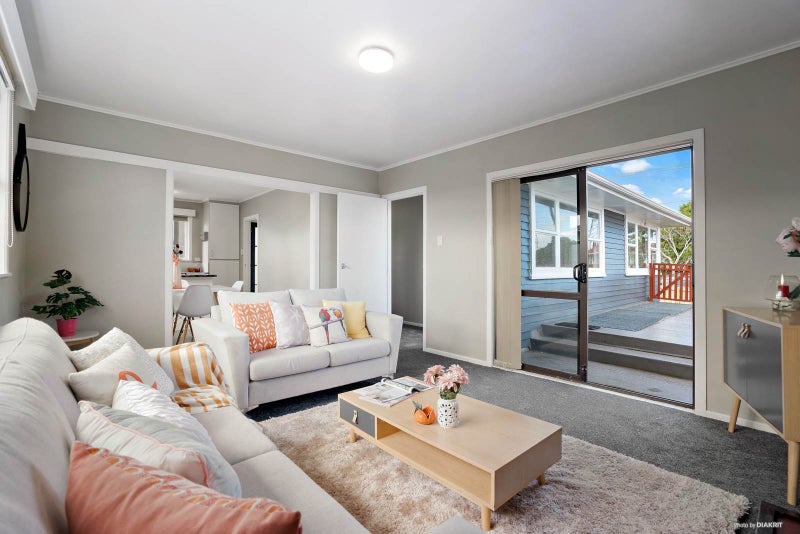 5A Graham Bell Avenue, Mount Roskill, Auckland - Carousel 2