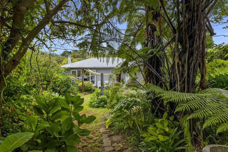 126 Huatoki Street, Frankleigh Park, New Plymouth - Carousel 19