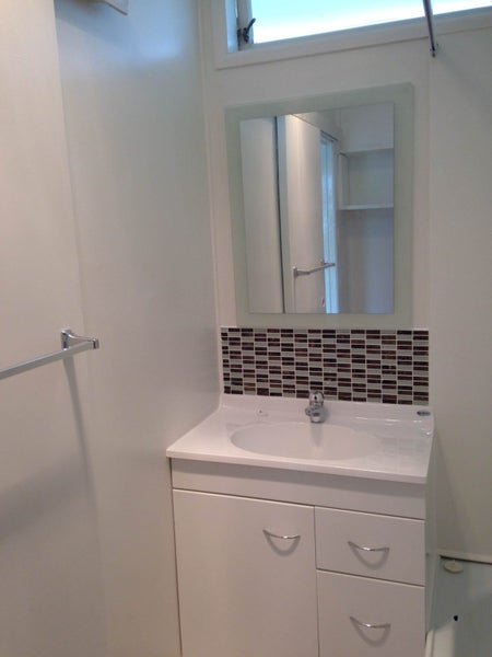 4/5 Thatcher Street, Mission Bay, Auckland - Carousel 5