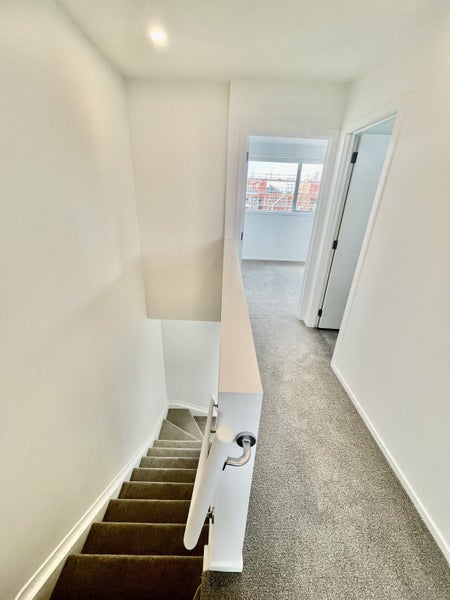 21 Ngae Place, Mangere East, Auckland - Carousel 10