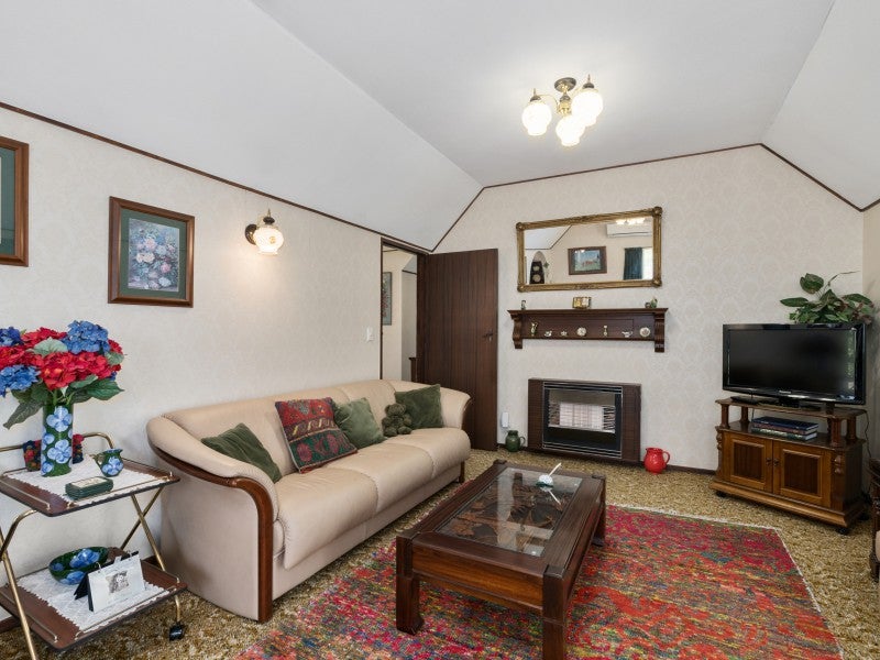 52B Te Awe Awe Street, Hokowhitu, Palmerston North - Carousel 2