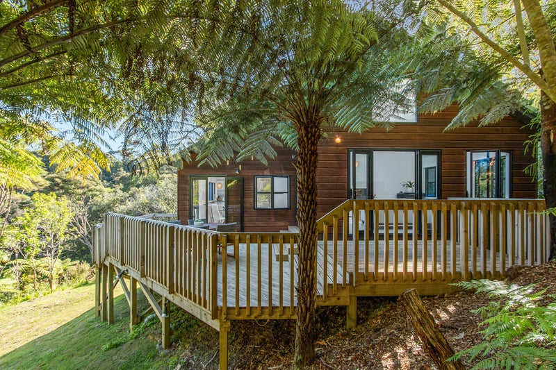 215 Wright Road, Albany - Carousel 2