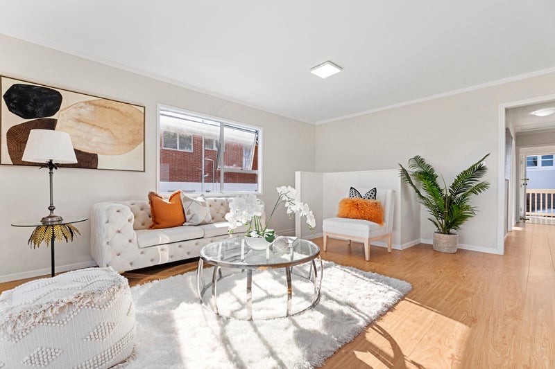 206A White Swan Road, Mount Roskill, Auckland - Carousel 1