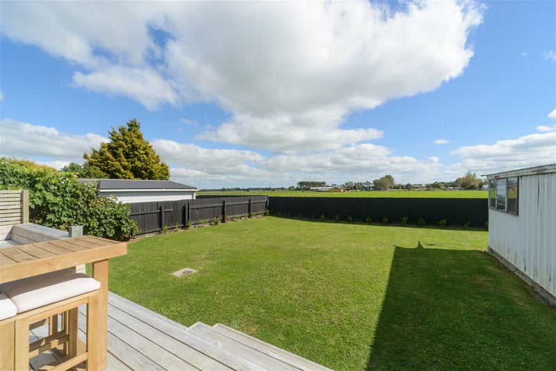 8 Peters Avenue, Cloverlea, Palmerston North - Carousel 17