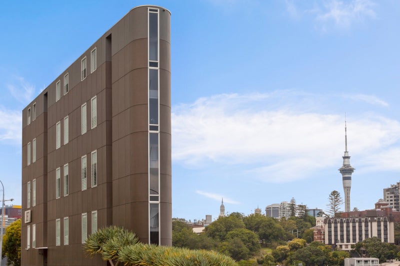4 Augustus Terrace, Parnell, Auckland - Carousel 1