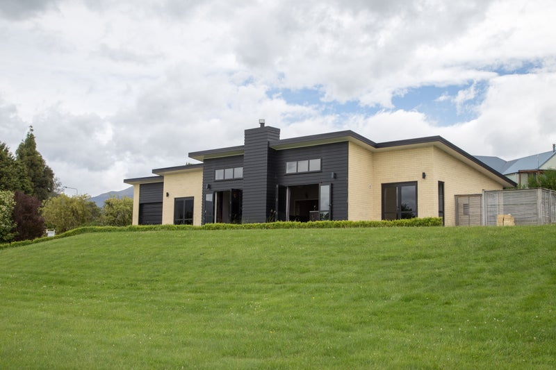 1 Muriwai Drive, Manapouri, Manapouri - Carousel 19