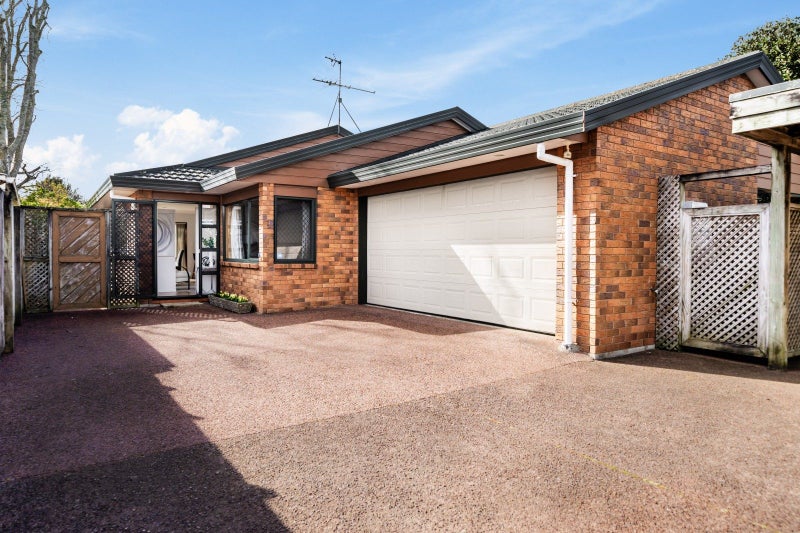2/156 Trafalgar Street, Onehunga, Auckland - Carousel 1