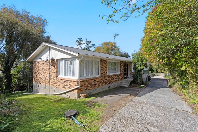 1208 New North Road, Mount Albert, Auckland - Carousel 2