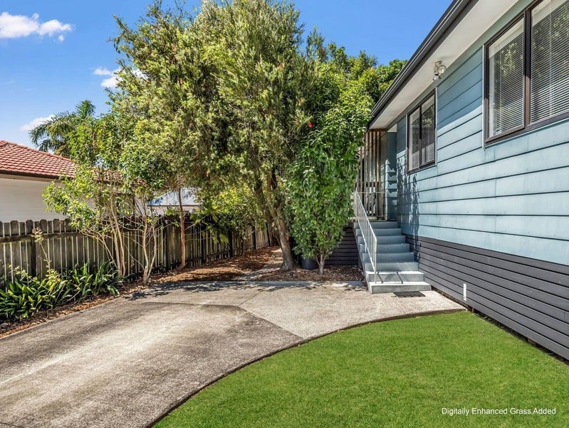 7 Panzic Place, Glen Eden, Auckland - Carousel 1