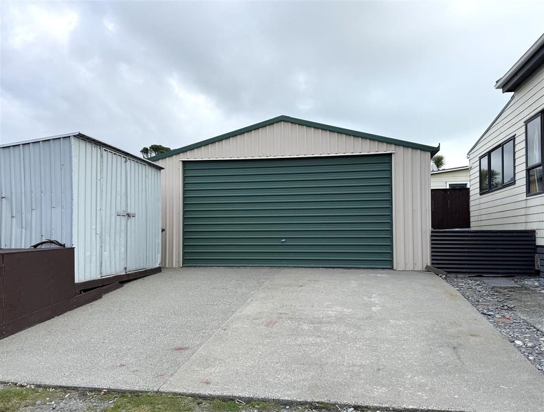 2 Coakley Street, Blaketown, Greymouth - Carousel 31