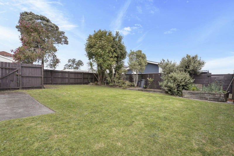 116 Mokoia Road, Chatswood, Auckland - Carousel 2