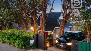 9 Burn Street, Karori, Wellington - Carousel 1