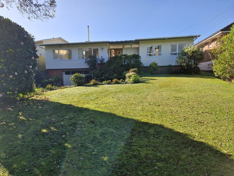 542 South Titirangi Road, Titirangi, Auckland - Carousel 2