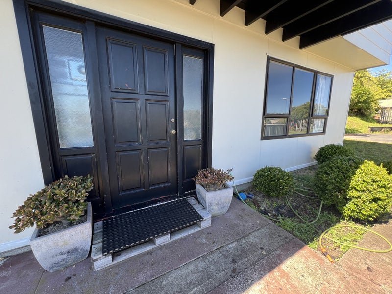27B Dominica Crescent, Grenada Village, Wellington - Carousel 1