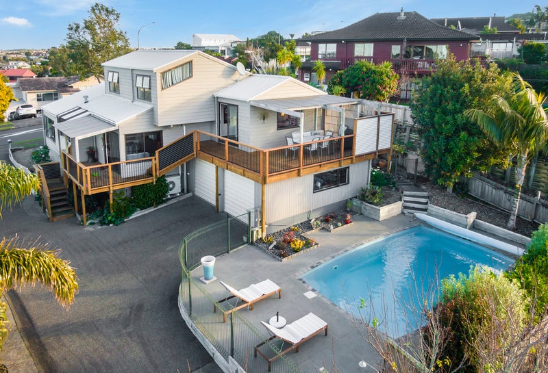 229 Glamorgan Drive, Torbay, Auckland - Carousel 2