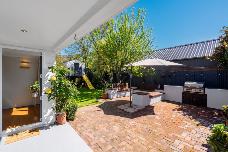 2/24 James Street, Redcliffs, Christchurch - Carousel 2