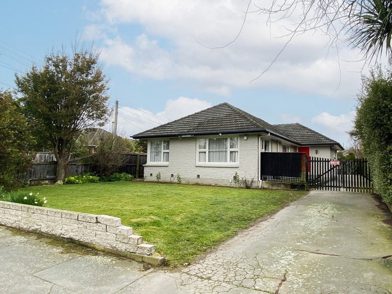 33 Brockham Street, Casebrook, Christchurch - Carousel 1