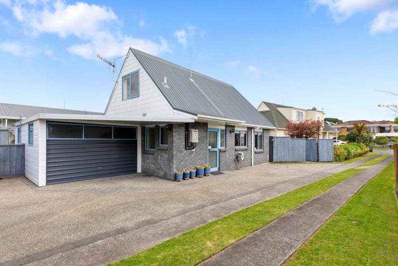3A Hinerua Street, Maungatapu, Tauranga - Carousel 1