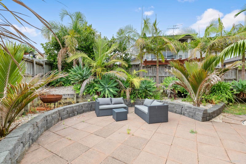 9 Kilkelly Avenue, Pinehill, Auckland - Carousel 2