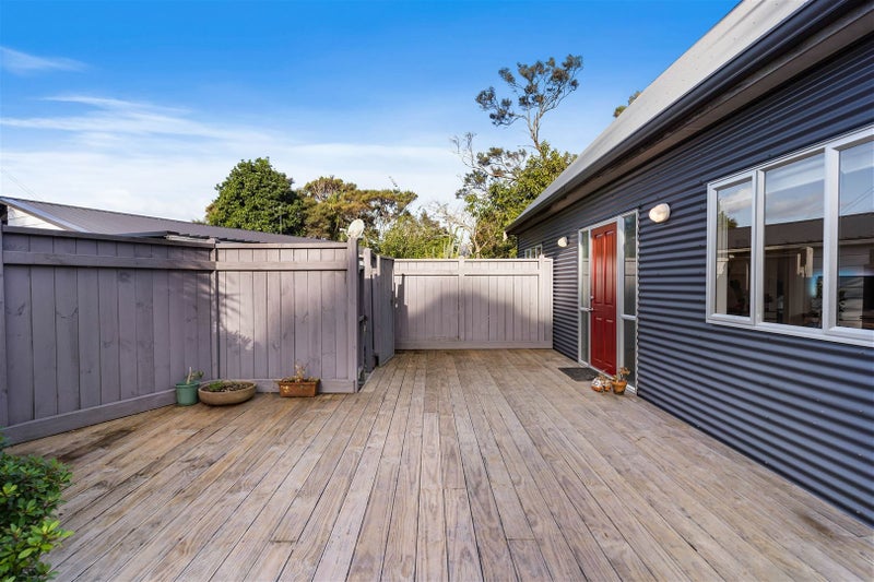 2/38 Noeleen Street, Glenfield, Auckland - Carousel 15
