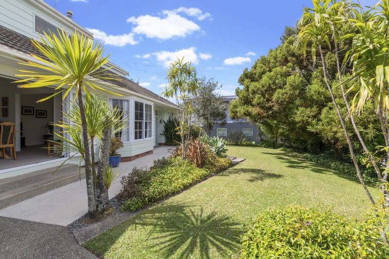 69 Hastings Road, Mairangi Bay, Auckland - Carousel 1