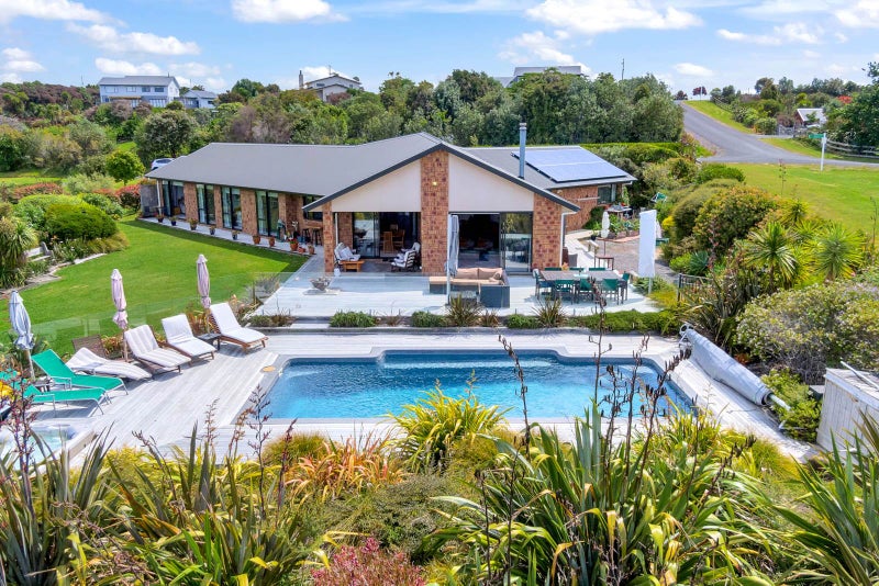 15 EAST ST, Mahurangi East, Warkworth - Carousel 1