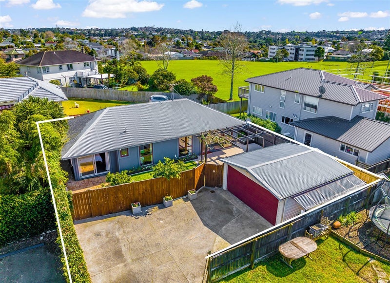 640A Te Atatu Road, Te Atatu Peninsula, Auckland - Carousel 1