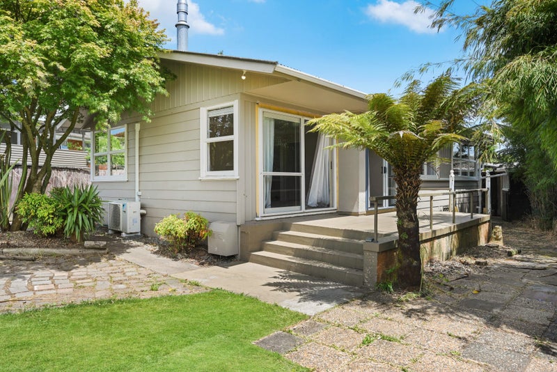 39 Thomson Avenue, Dinsdale, Hamilton - Carousel 16