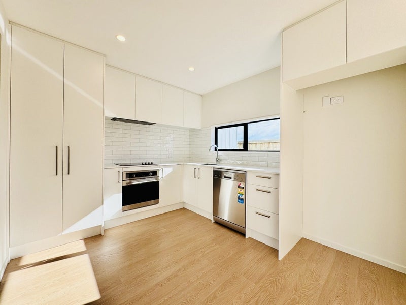 27 Chrysolite Place, Belfast, Christchurch - Carousel 2