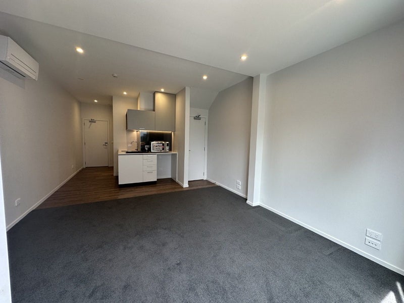 139 Fitzgerald Avenue, Christchurch Central, Christchurch - Carousel 2