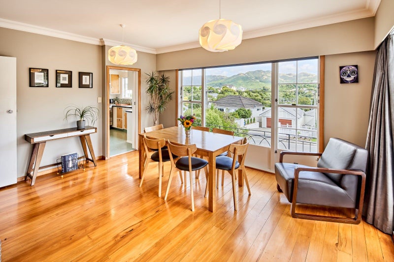 43A Cockayne Rd, Khandallah, Wellington - Carousel 2