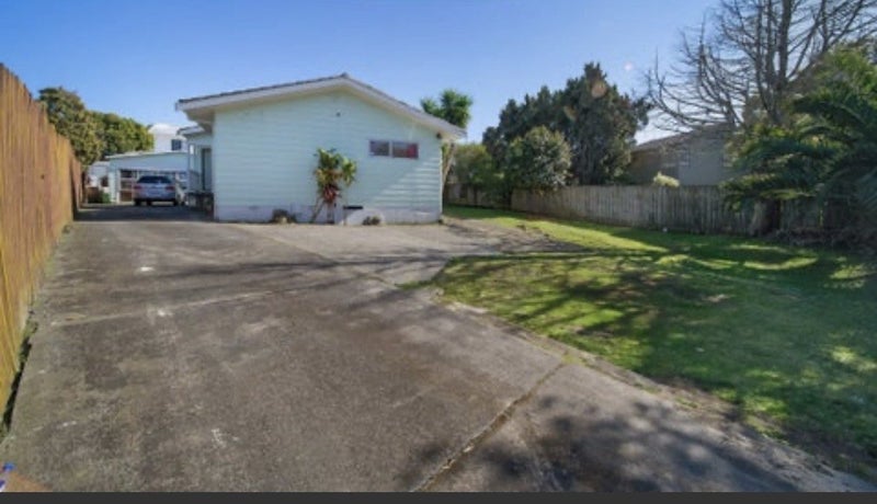 198 Hillside Road, Papatoetoe, Auckland - Carousel 2