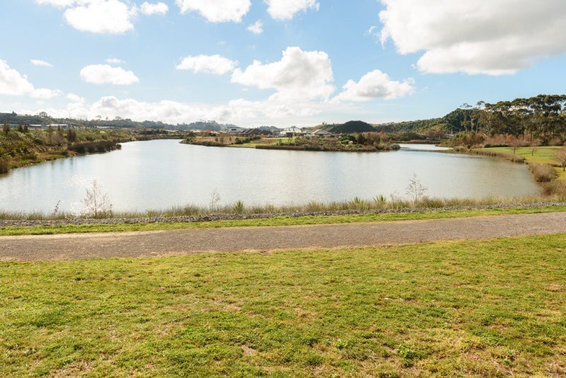 17 TE RANGA MEMORIAL DRIVE, Pyes pa, Tauranga - Carousel 18