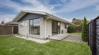 1/78 Middlepark Road, Sockburn, Christchurch - Carousel 1