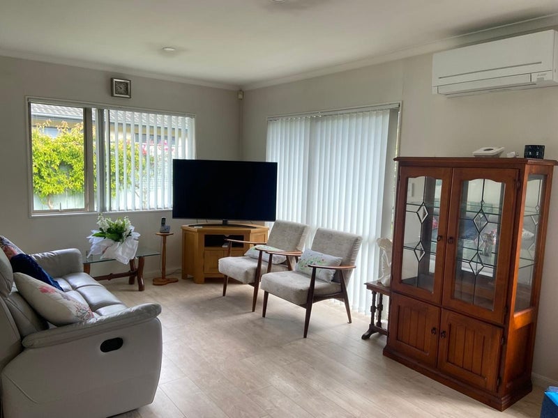 3 Shrule Place, East Tamaki, Auckland - Carousel 2