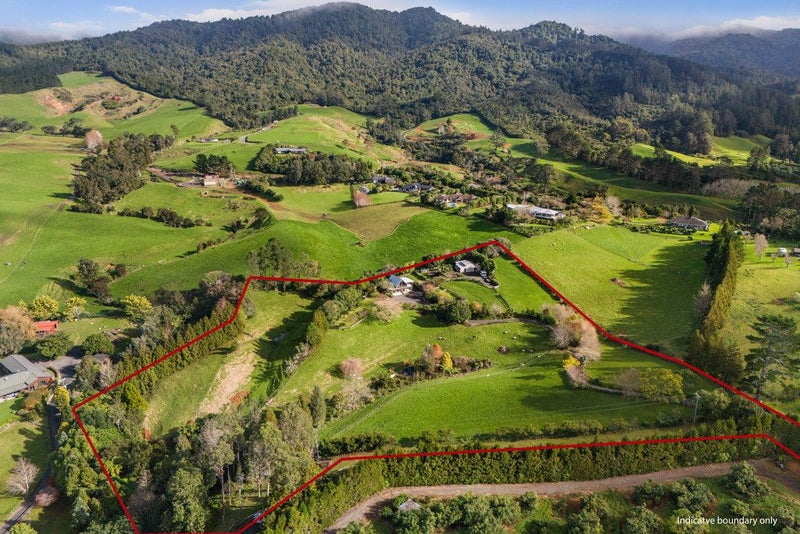 325D REA ROAD, Katikati - Carousel 2